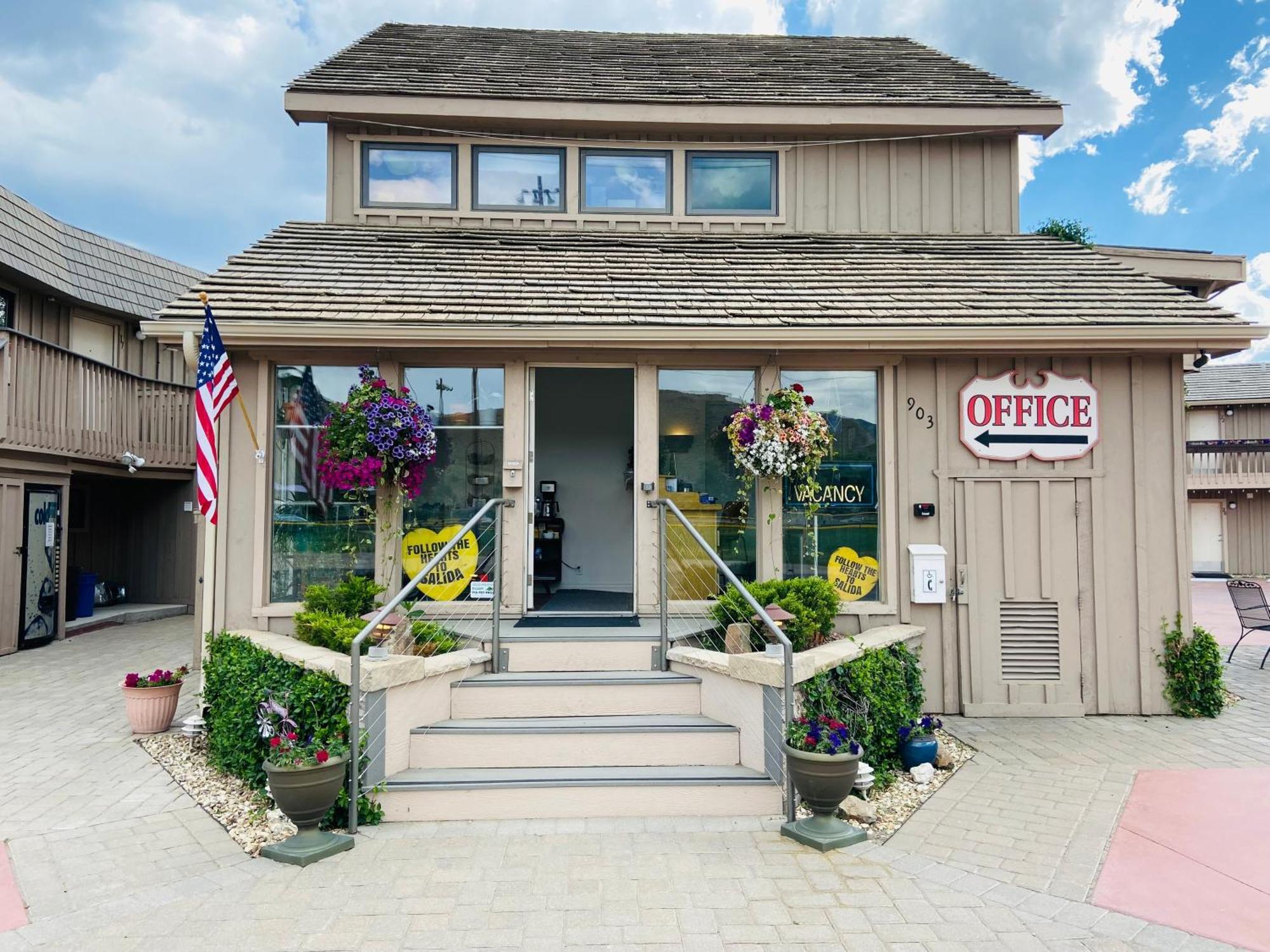 Woodland Motel ซาลิดา ภายนอก รูปภาพ